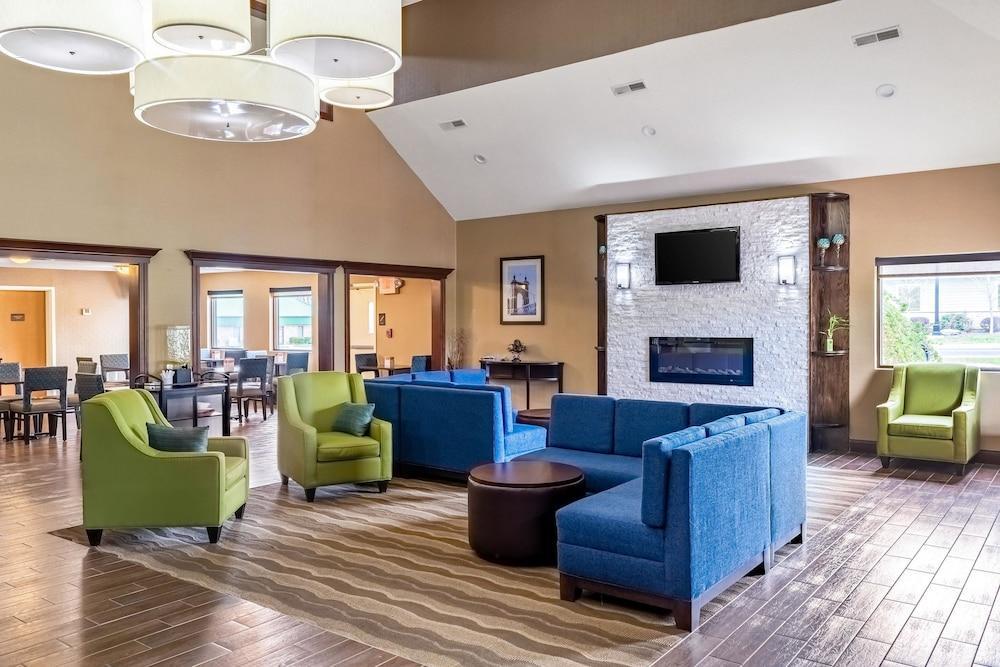 Comfort Inn & Suites Cincinnati Eastgate Exteriér fotografie