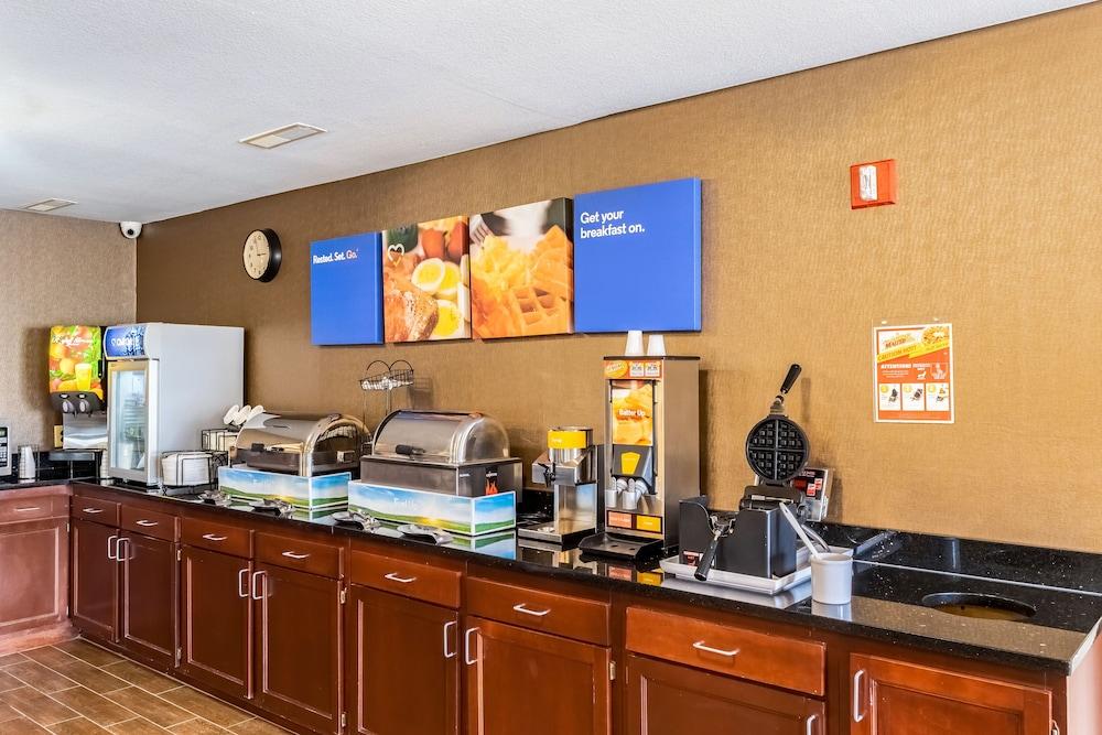 Comfort Inn & Suites Cincinnati Eastgate Exteriér fotografie