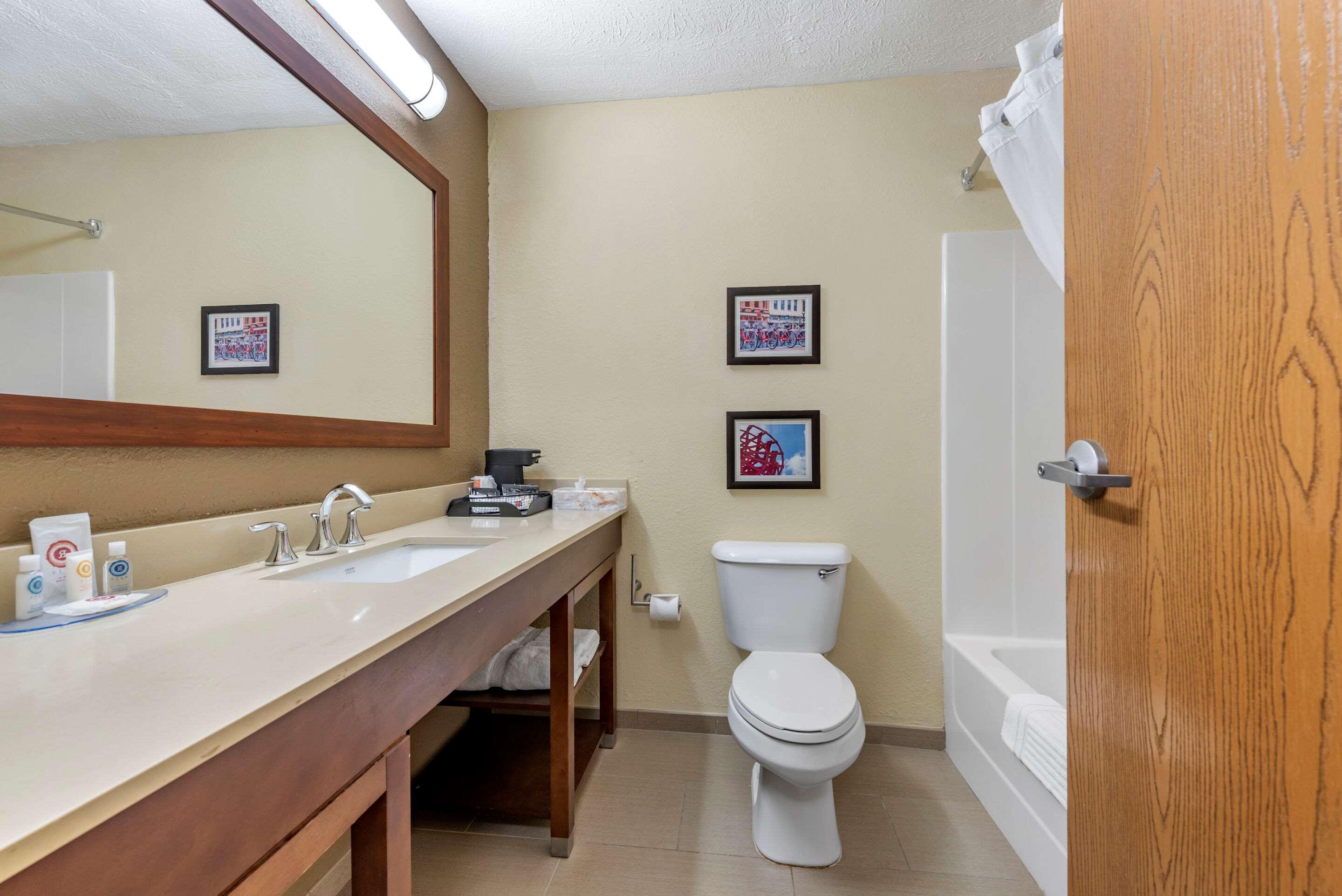 Comfort Inn & Suites Cincinnati Eastgate Exteriér fotografie