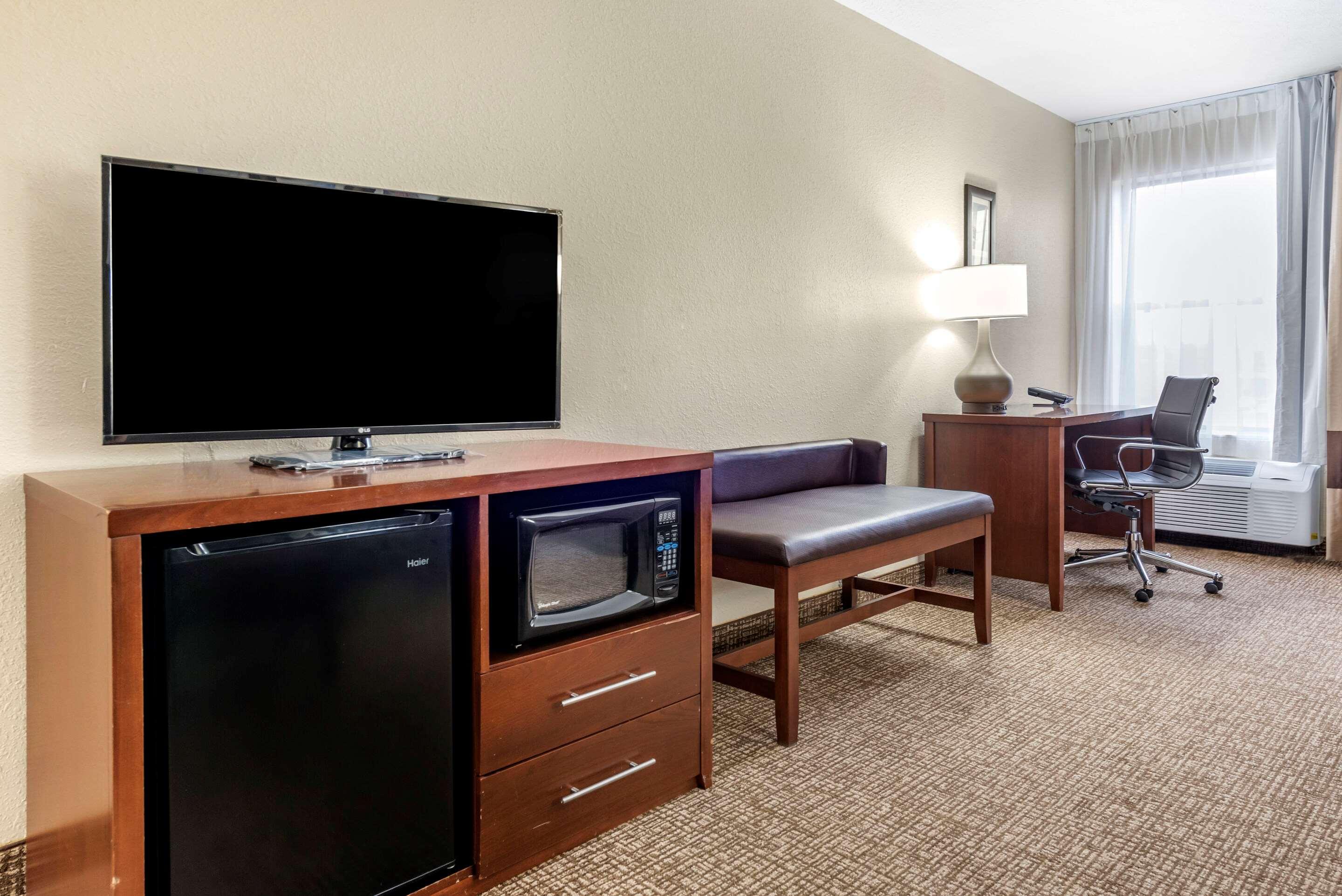 Comfort Inn & Suites Cincinnati Eastgate Exteriér fotografie